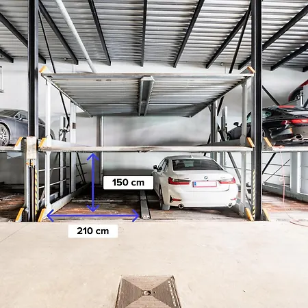 Apartmán Days - Two Bedroom With Parking, Balcony, Grill & Projector *